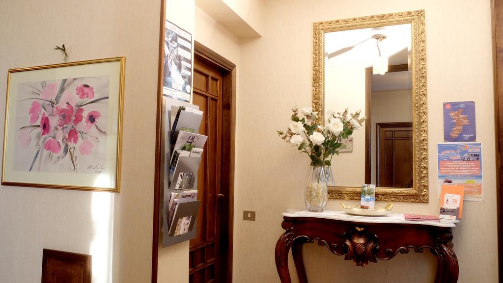 B&B Le Rose Siderno Bagian luar foto