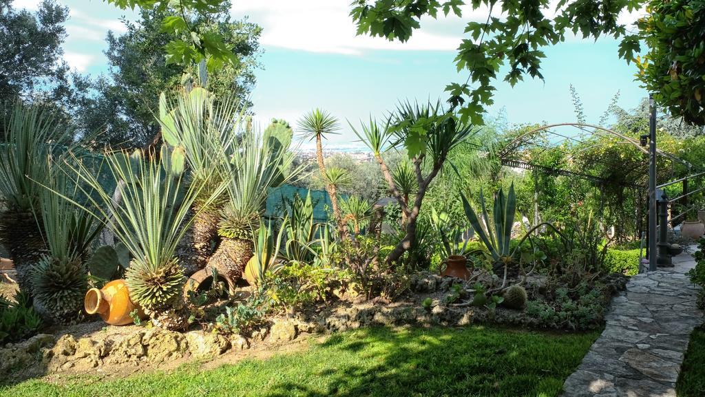 B&B Le Rose Siderno Bagian luar foto