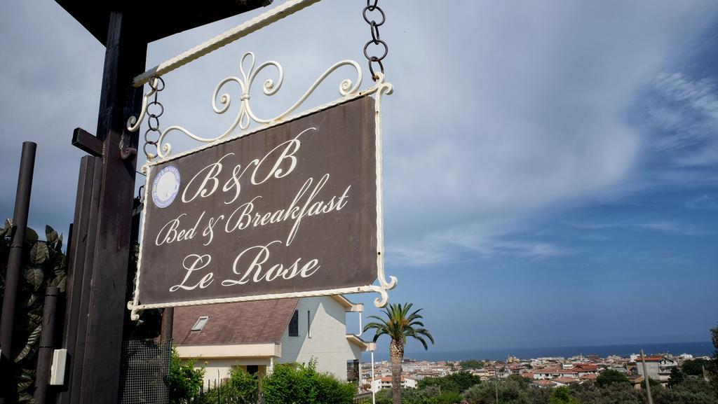 B&B Le Rose Siderno Bagian luar foto